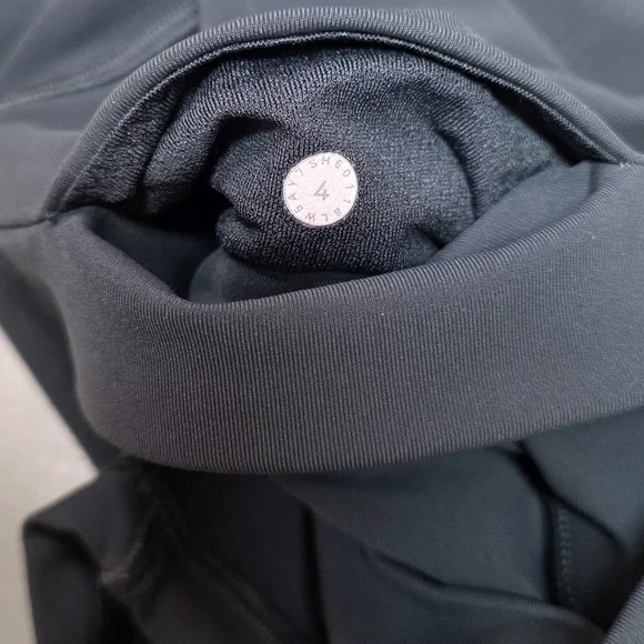 Lululemon•Play Off The Pleats Tight *25"•Cinch Side HR•Teal Shadow•LIKE NEW•4 - Picture 9 of 15